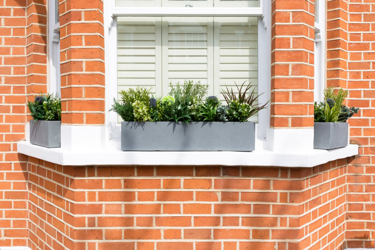 Evergreen artificial window box - Bay and Box
