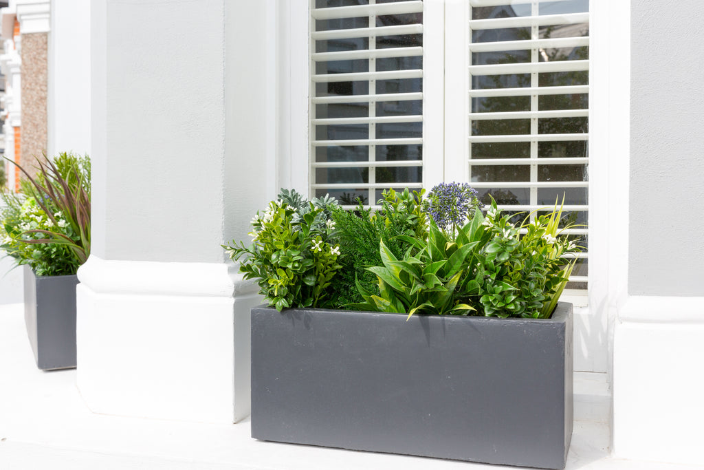 Artificial window boxes
