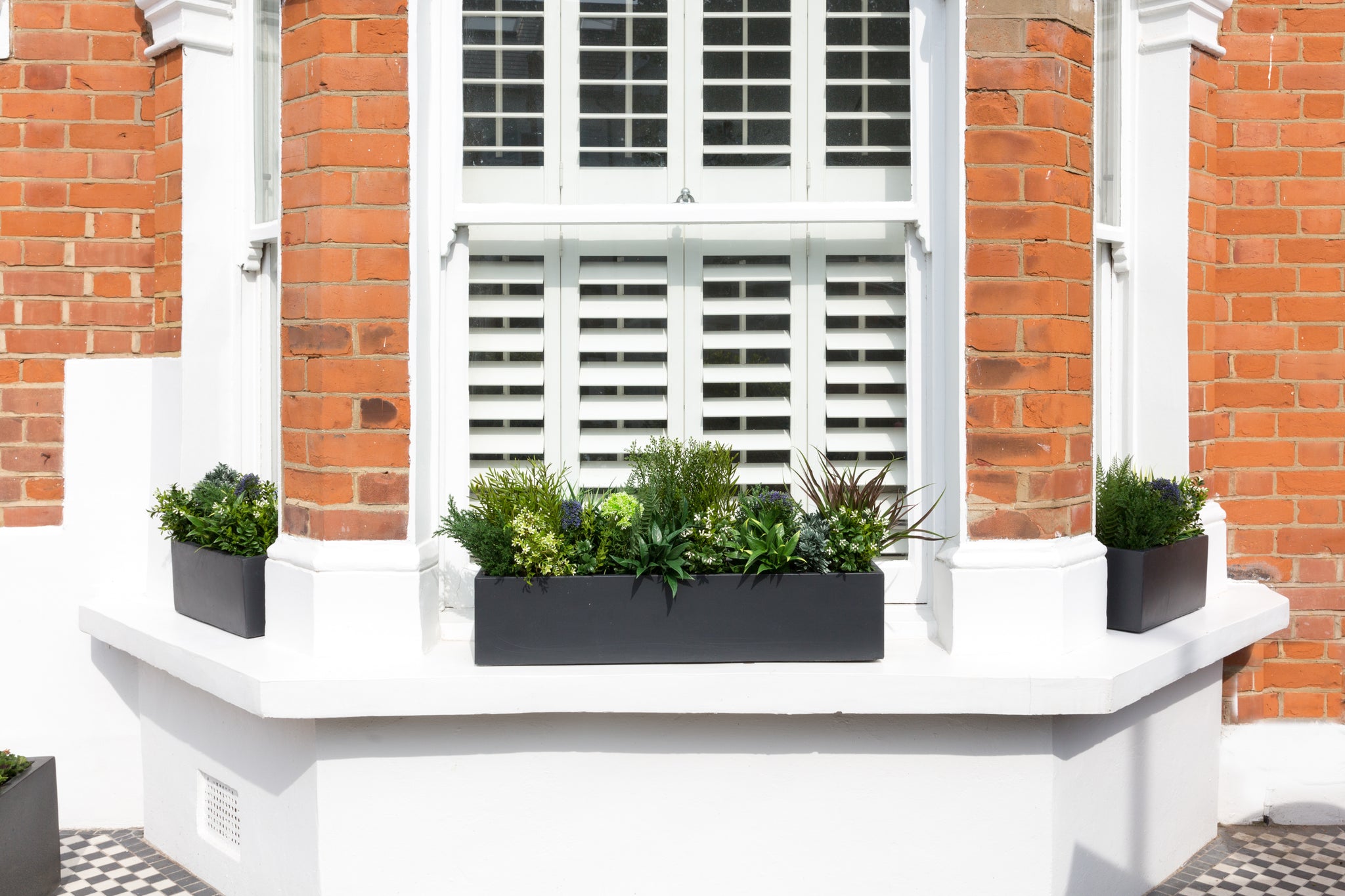 Evergreen artificial window box - Bay and Box